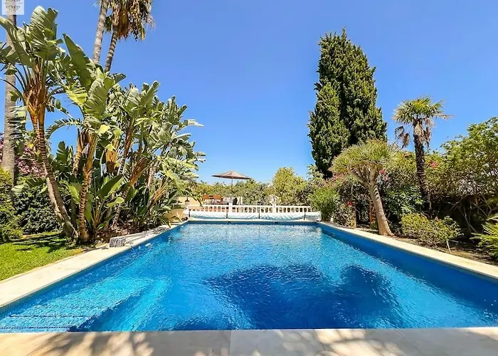 Tierra Sana Villa Estepona